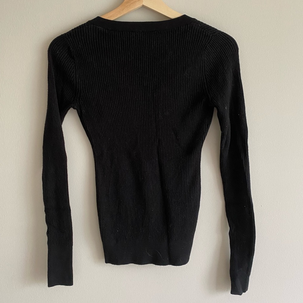 Express Sweater - Picture 3 of 4